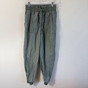 a new day Women's‎ Green Jogger Pants